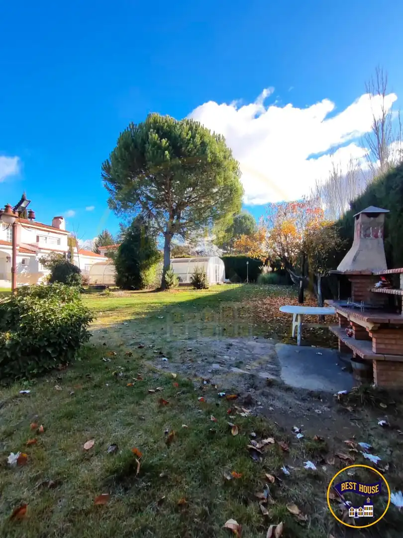Garden of Houses for sale in Cuenca  with Heating, Private garden and Terrace