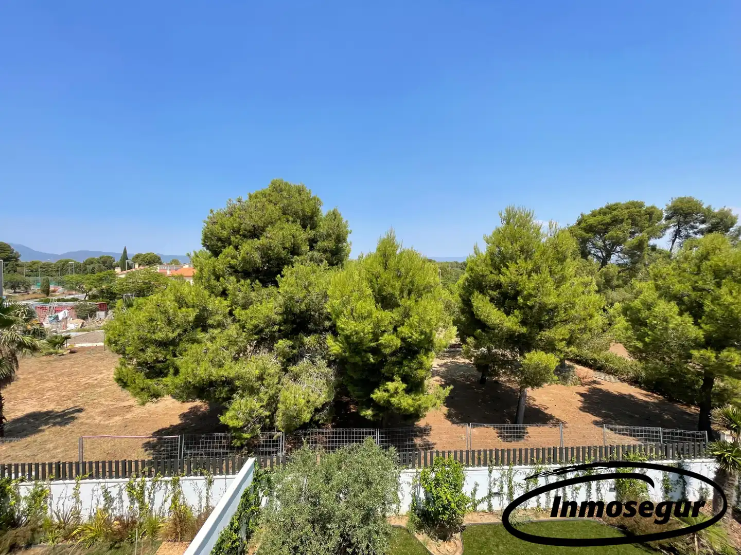 Jardí de Casa adosada en venda en Cambrils amb Aire condicionat, Calefacció i Jardí privat