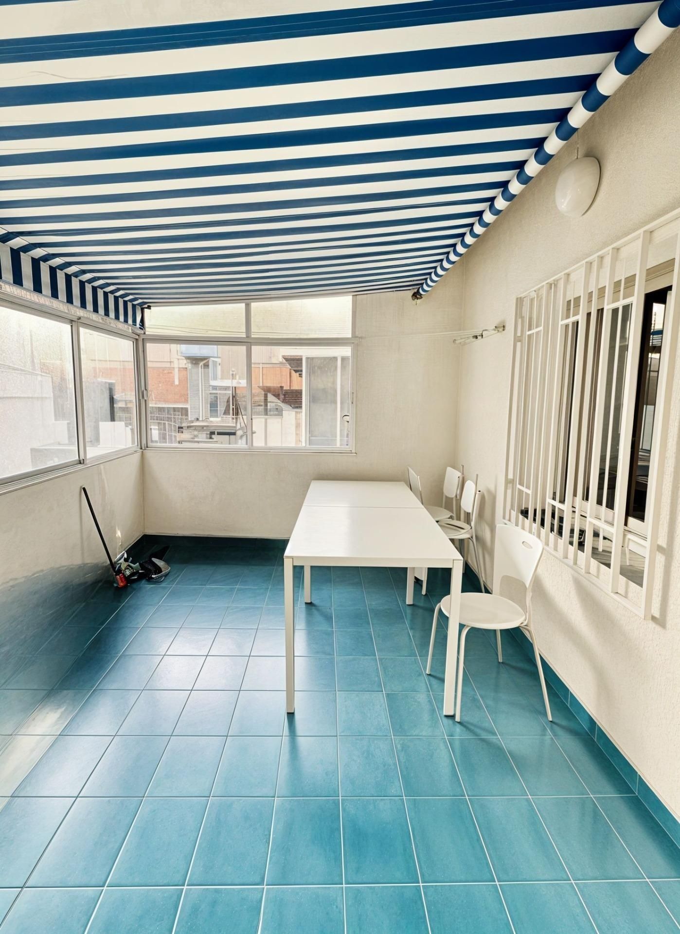 Flat for sale in Sabadell  with Air Conditioner