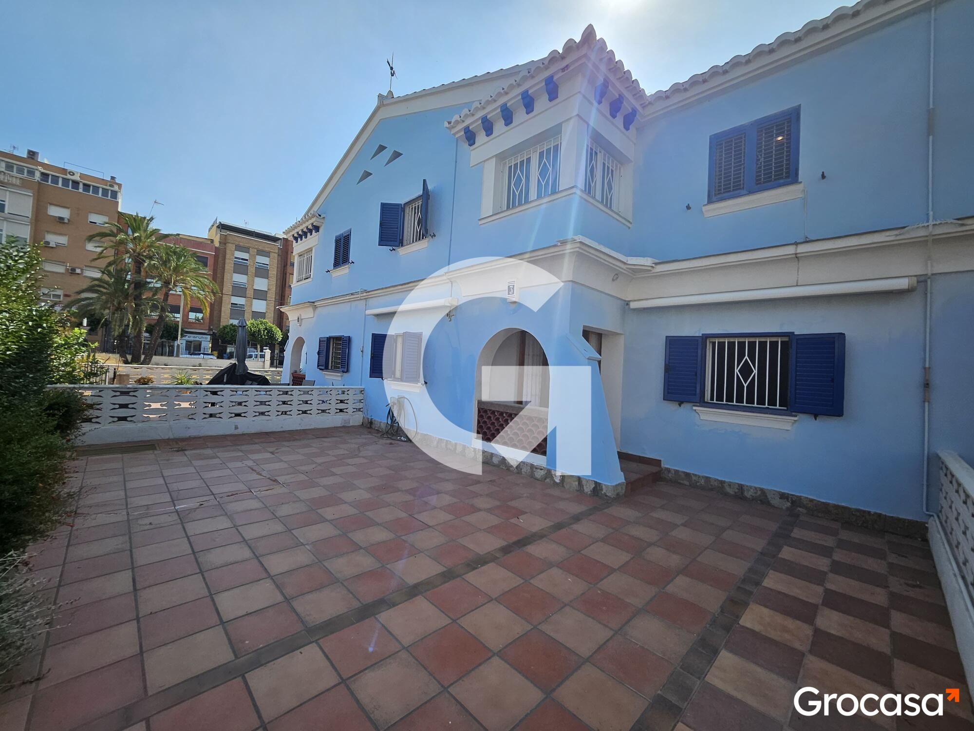 Vista exterior de Casa o xalet en venda en Sagunto / Sagunt amb Aire condicionat, Terrassa i Traster
