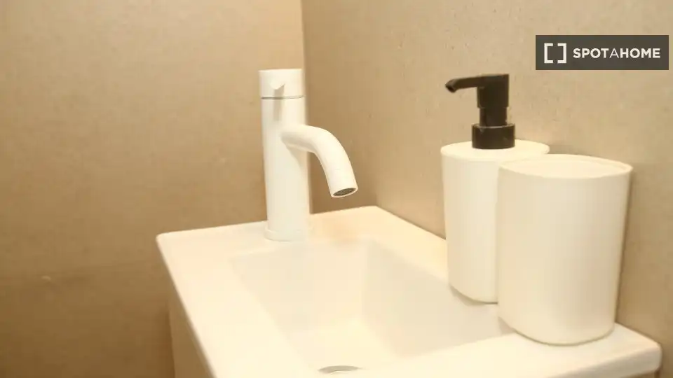 Bathroom of Flat for rent in Puçol  with Air Conditioner, Heating and Furnished