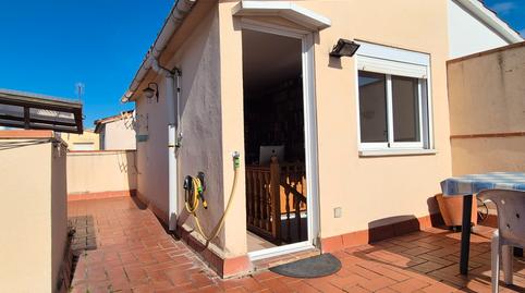 Foto 2 de Casa adosada en venda a Carrer de Montcada, Casc Antic, Ripollet