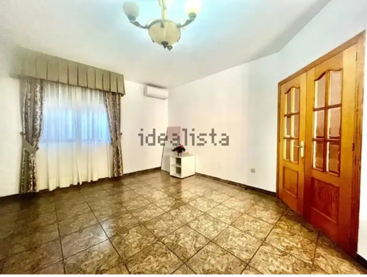 Adossat amb terrassa en venda a Calle Miguel Ángel, imagen 7