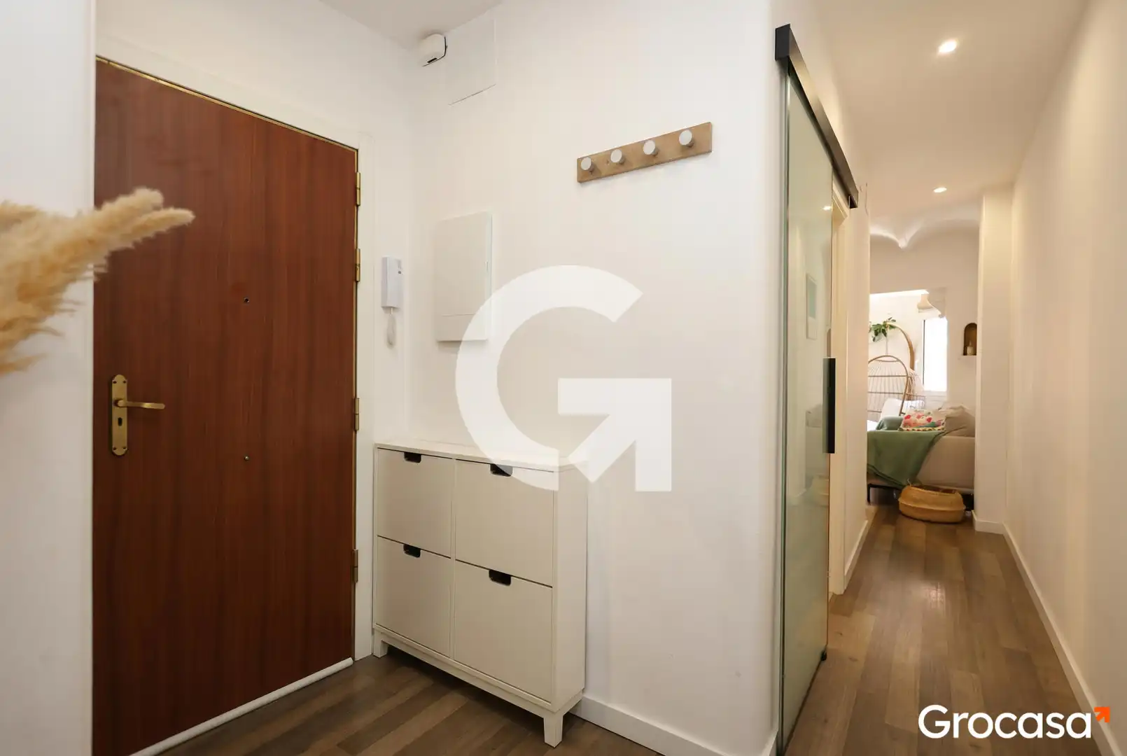Flat for sale in Barcelona  with Air Conditioner, Terrace and Storage room