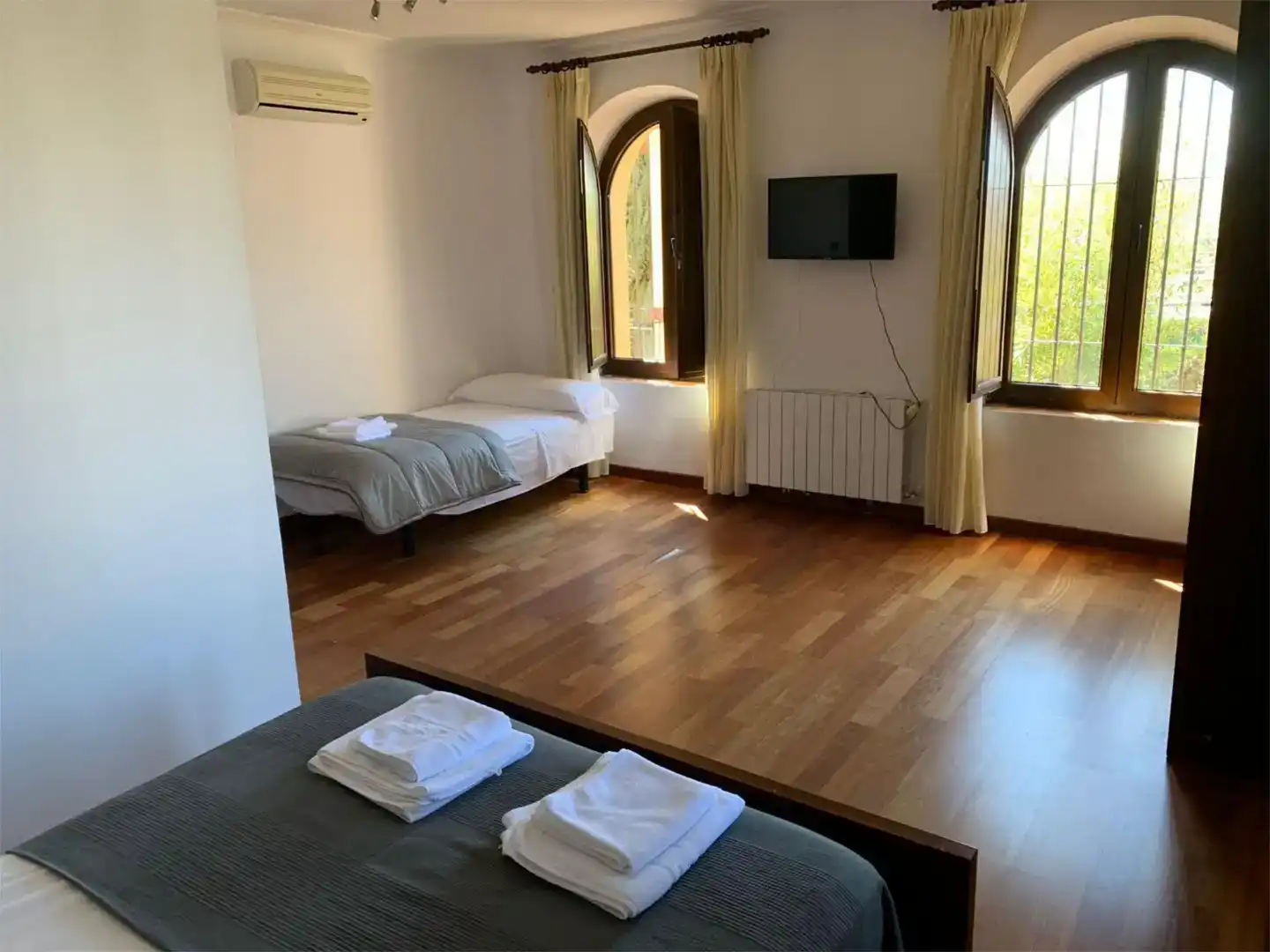 Dormitori de Pis en venda en Villa de Otura amb Aire condicionat, Jardí privat i Parquet