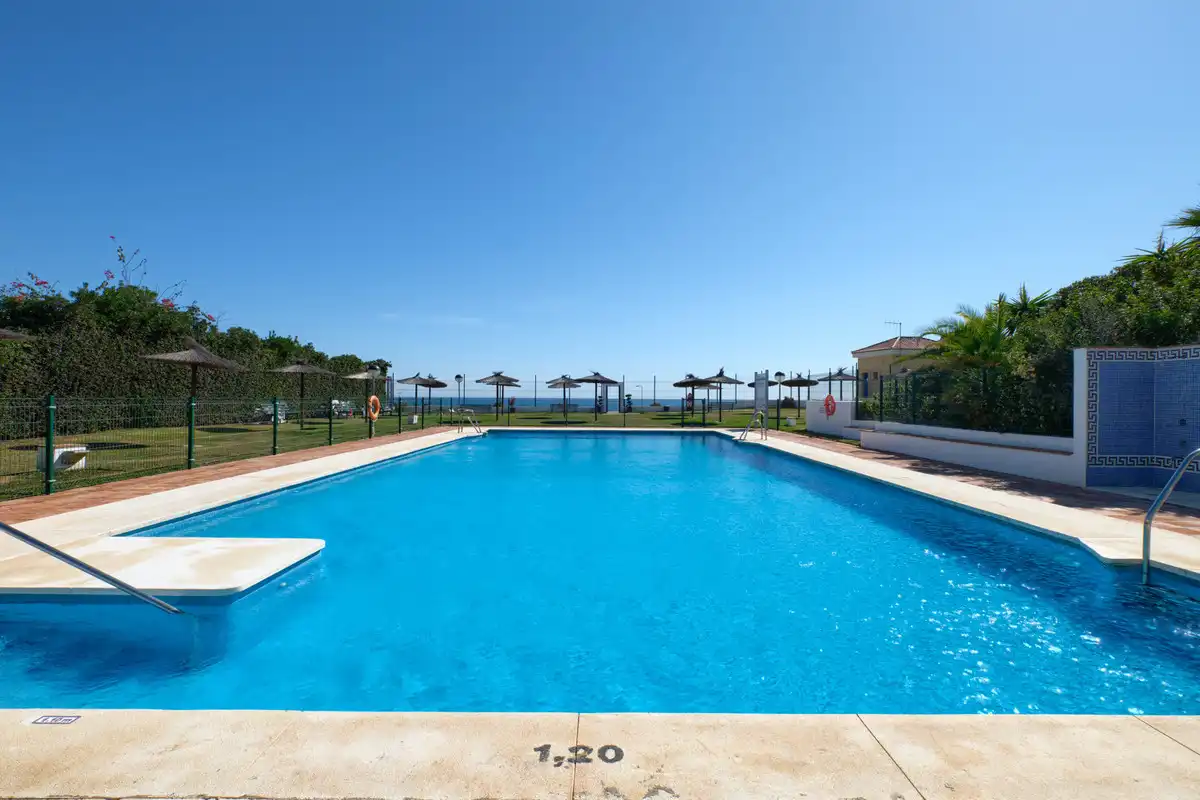 Apartament amb piscina en venda a Estepona Pueblo, imagen 27