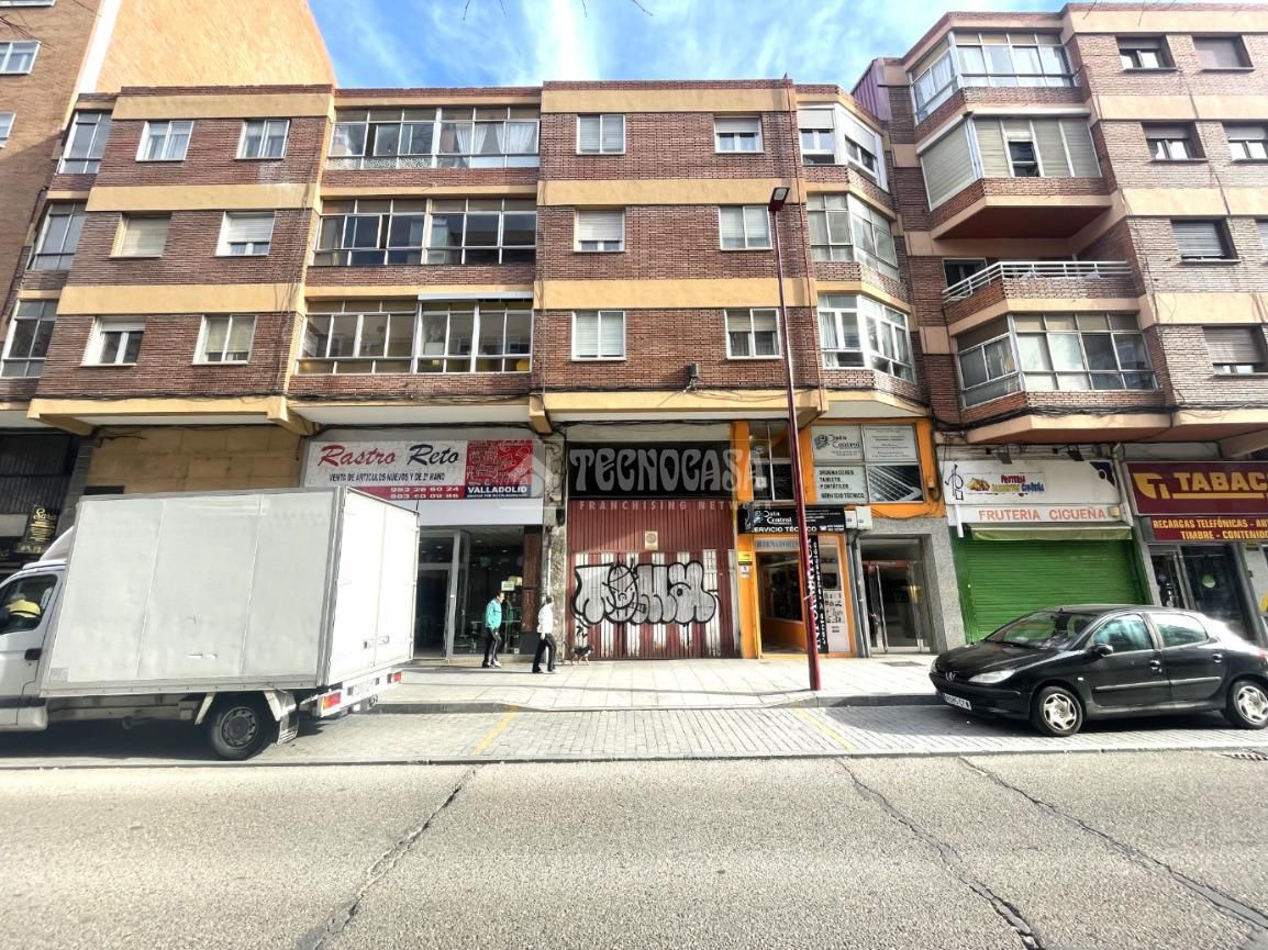 Exterior view of Garage to rent in Valladolid Capital