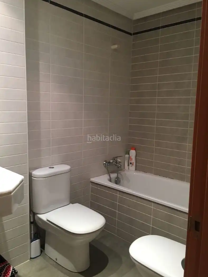 Apartament amb piscina en venda a V-02 85, imagen 6