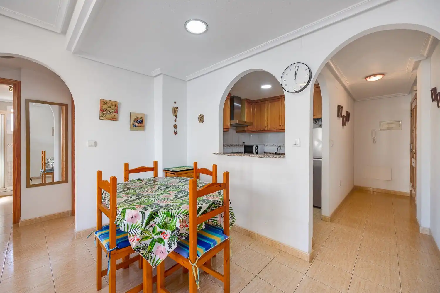 Cocina de Piso en venta en Torrevieja con Terraza y Amueblado