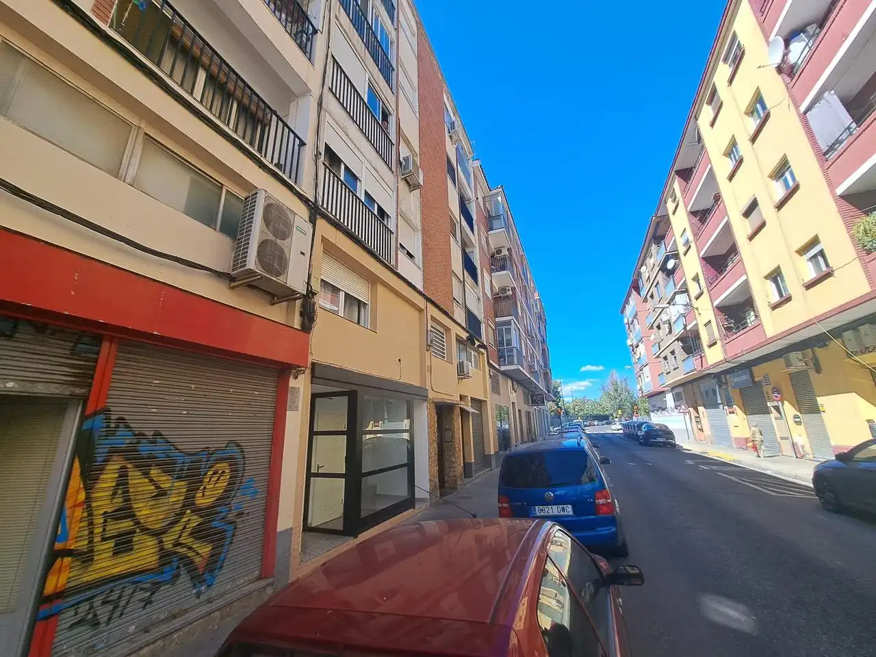 Vista exterior de Local en venta en Zaragoza