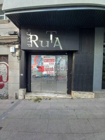 Local comercial en Alquiler en Pérez Constanti en Ensanche - Sar