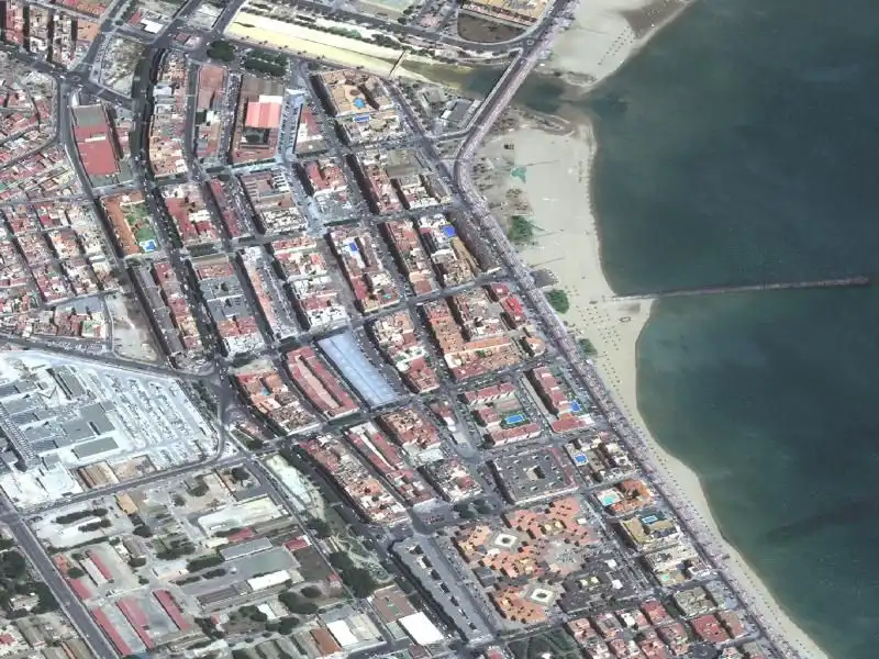 Vista exterior de Piso en venta en Melilla