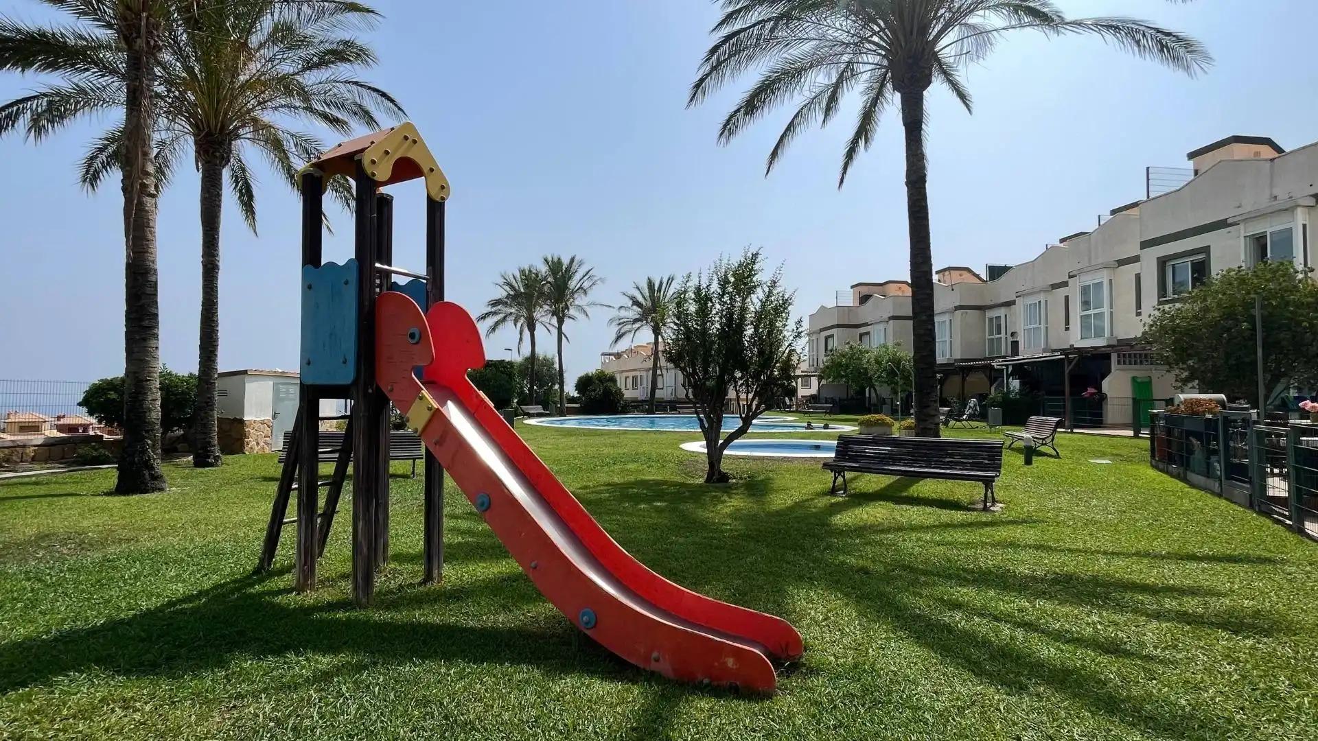 Jardí de Casa o xalet de lloguer en Finestrat amb Aire condicionat i Moblat