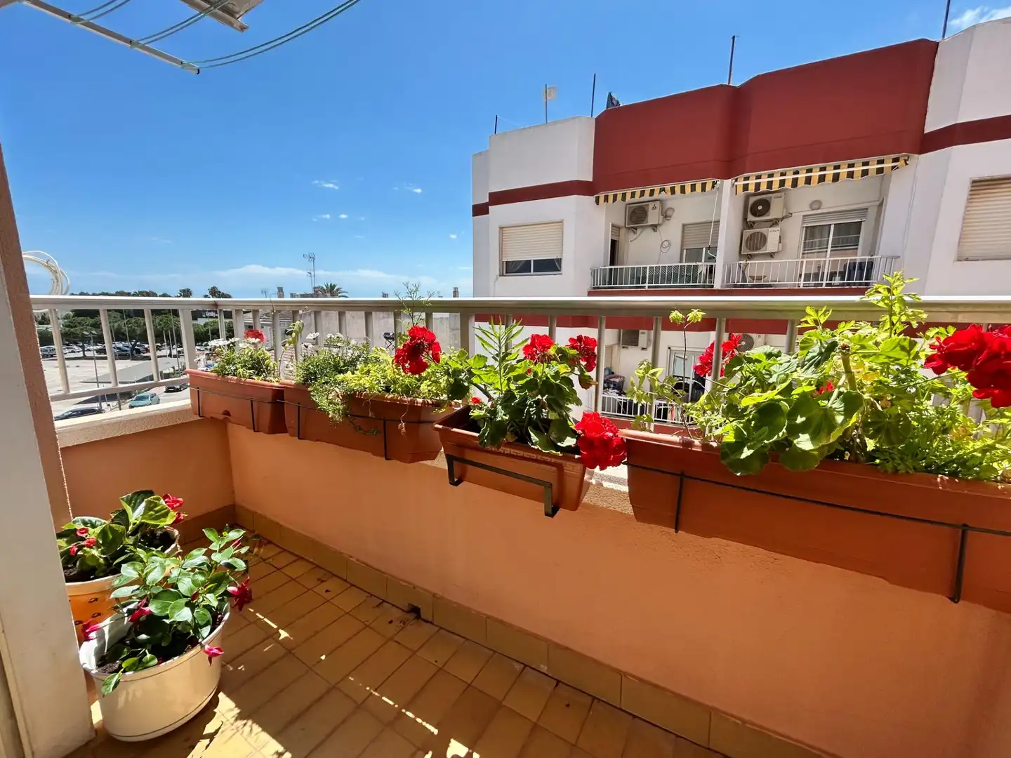 Terraza de Piso en venta en L'Alqueria de la Comtessa con Aire acondicionado, Calefacción y Amueblado
