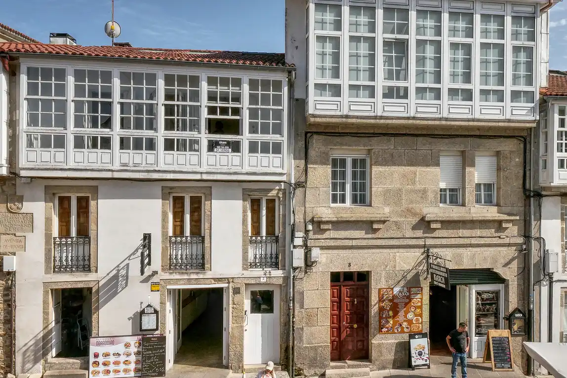 Exterior view of Flat for sale in Santiago de Compostela   with Storage room, Oven and Washing machine