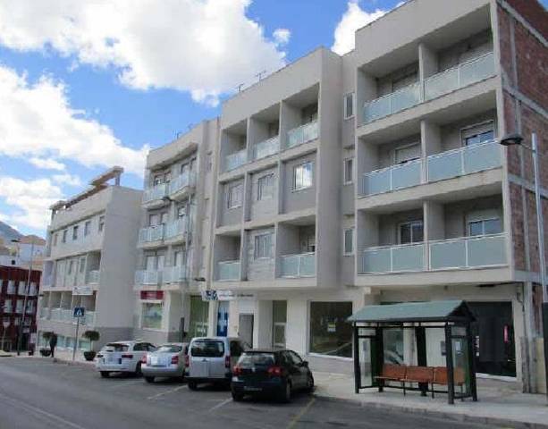 Garaje en Venta en Av Andalucía en Macael