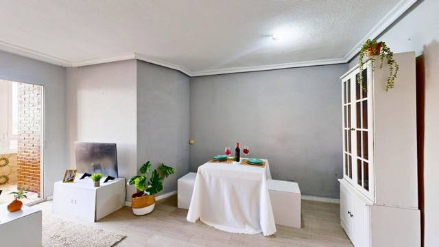 Piso en Venta en Calle PINTOR PORTELA, 3 en San Ginés