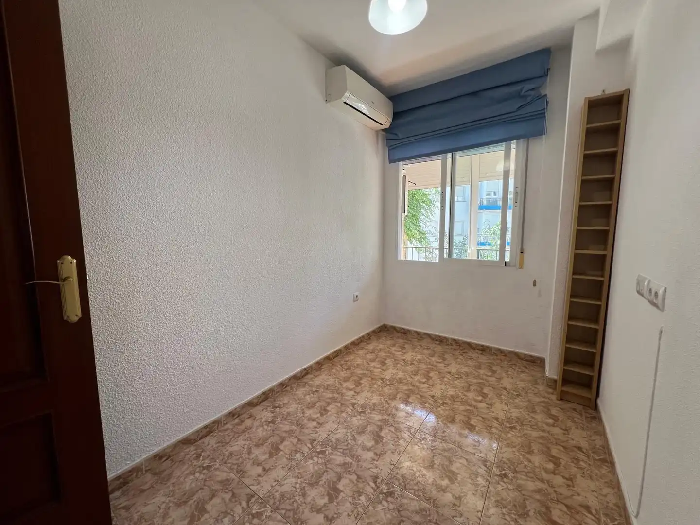 Bedroom of Flat for sale in Córdoba  with Air Conditioner and Terrace