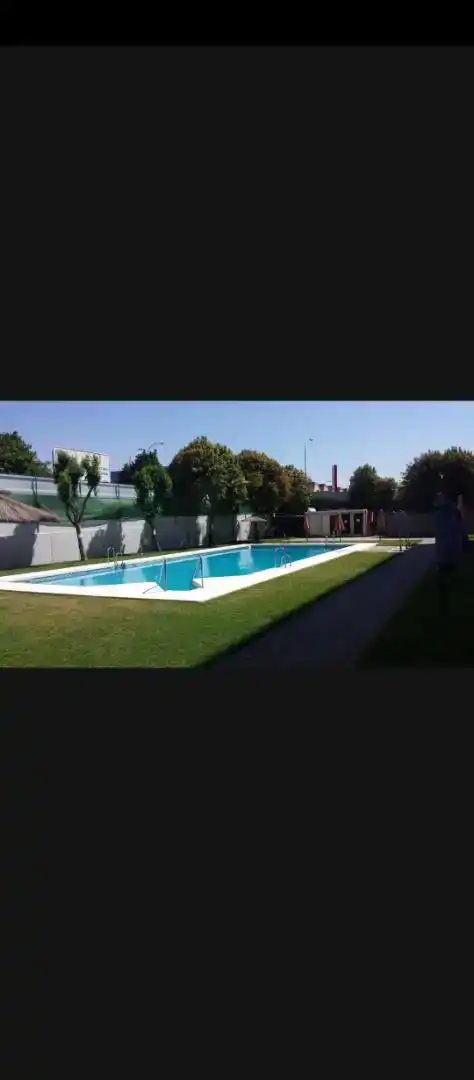 Piscina de Pis en venda en Sevilla amb Aire condicionat, Traster i Piscina