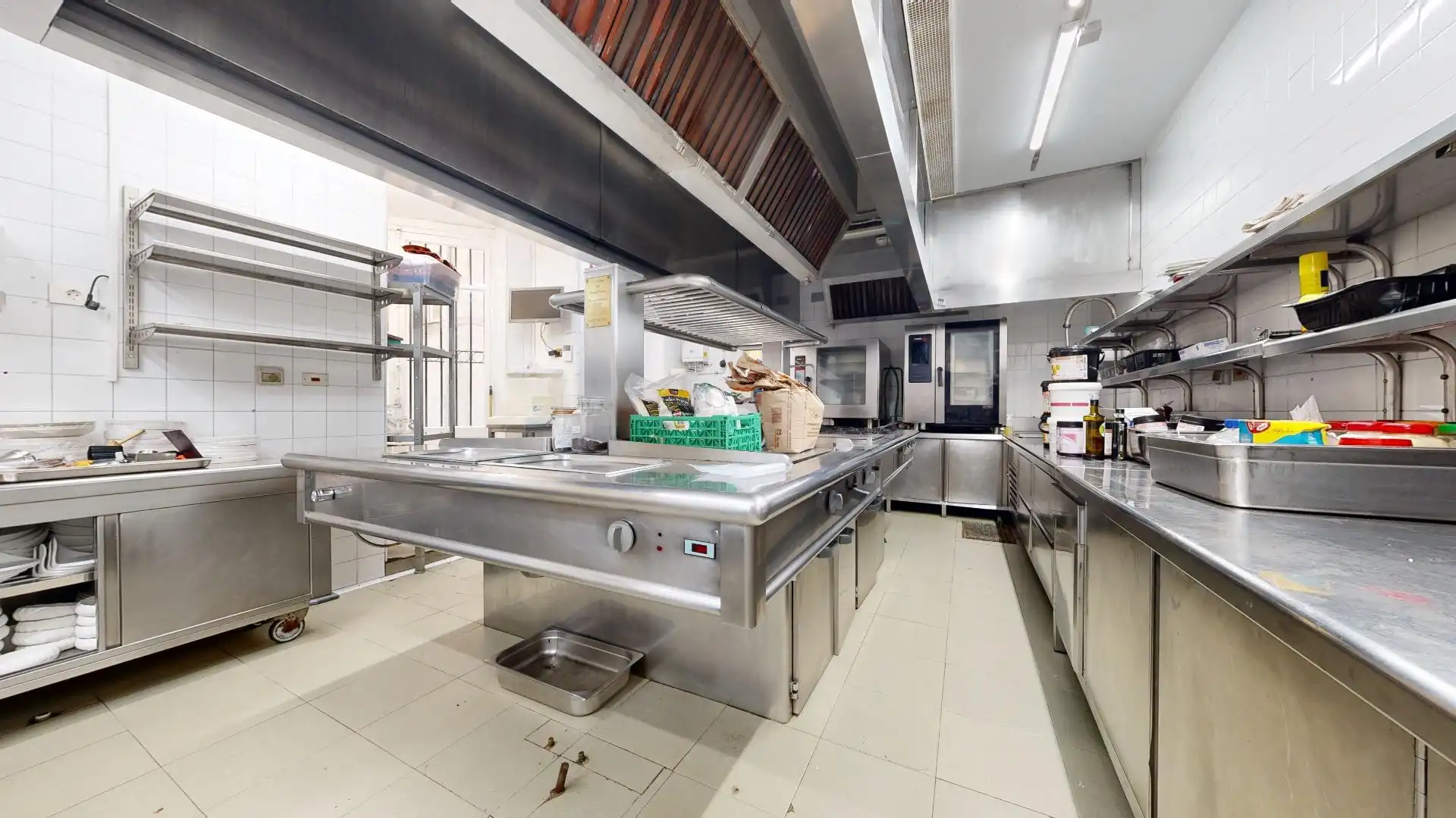 Cocina de Local en venta en Bilbao 
