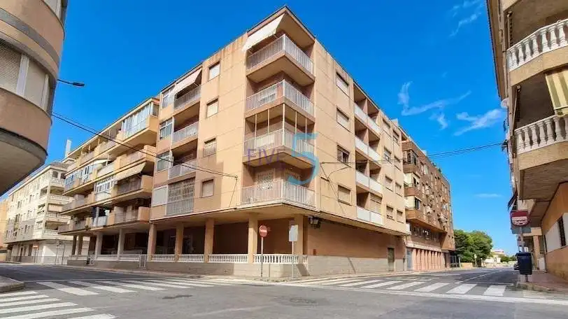 Pis amb terrassa en venda a Playa del Acequión, Náufragos y Rocío del Mar