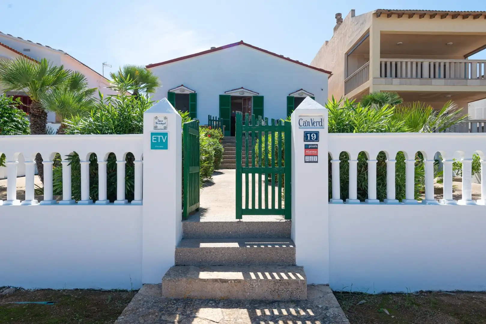 Vista exterior de Casa o xalet de lloguer en Alcúdia amb Aire condicionat, Terrassa i Moblat