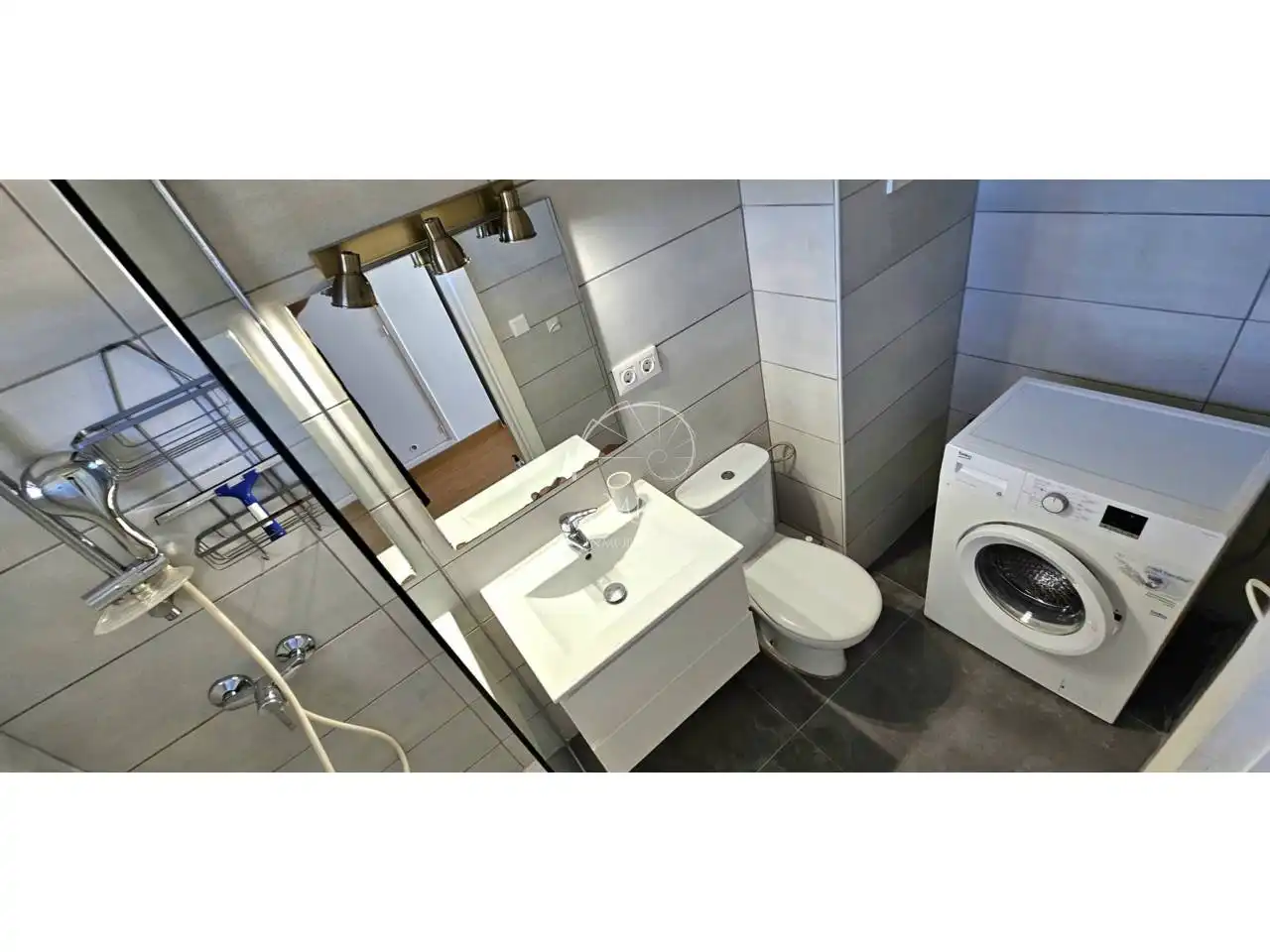 Baño de Estudio de alquiler en Calvià con Aire acondicionado, Terraza y Amueblado