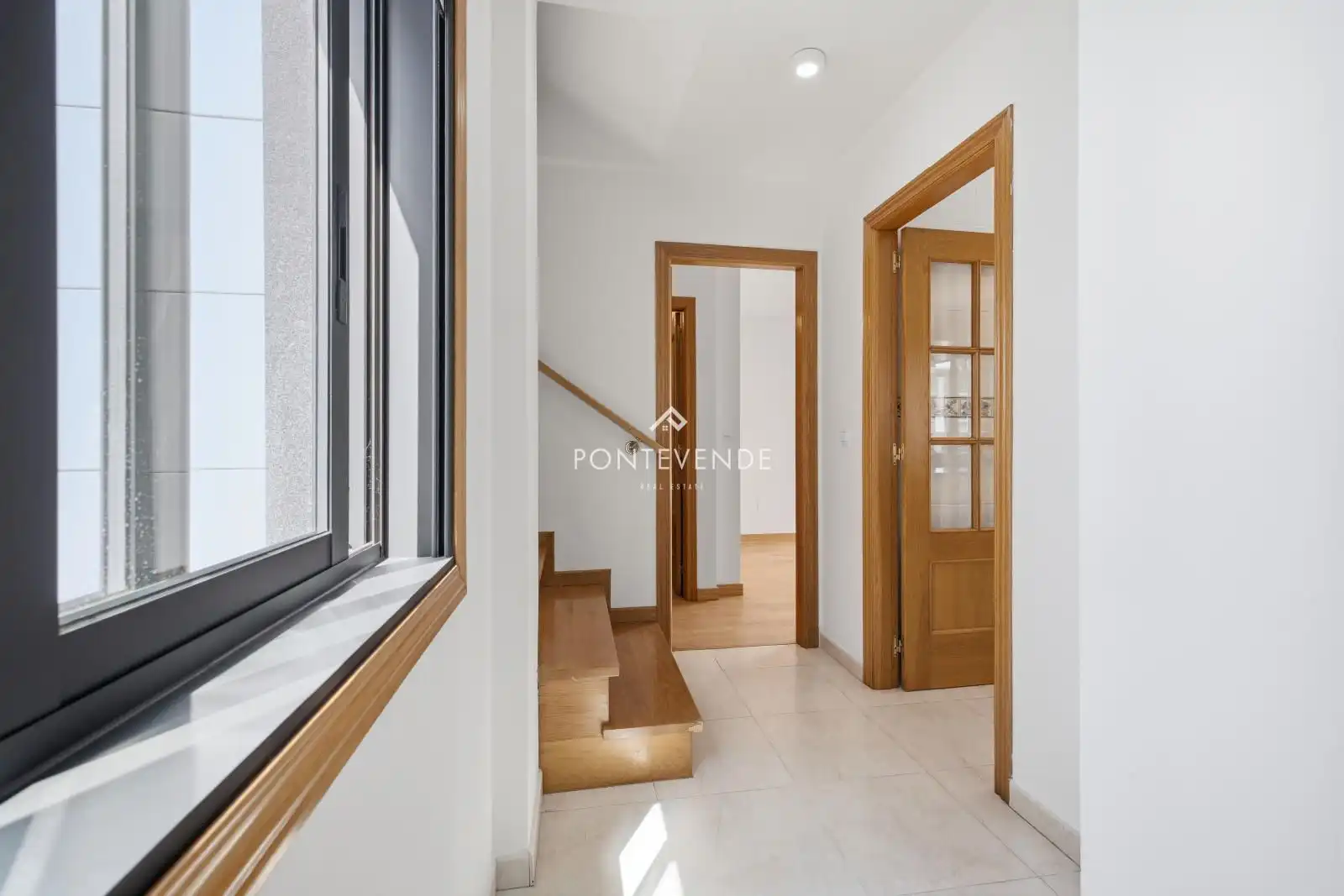 Attic for sale in Marín  with Heating, Parquet flooring and Terrace