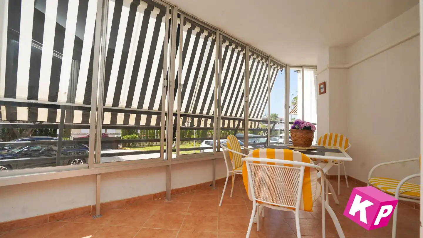 Terrasse von Wohnung zum Verkauf in Santa Pola mit Klimaanlage, Terrasse und Möbliert