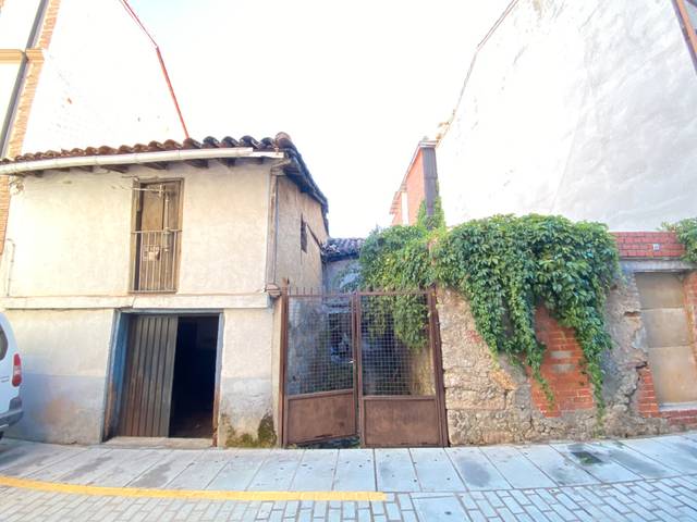 Casa-chalet en Venta en Calle Felipe Marcos, 6 en Navaconcejo