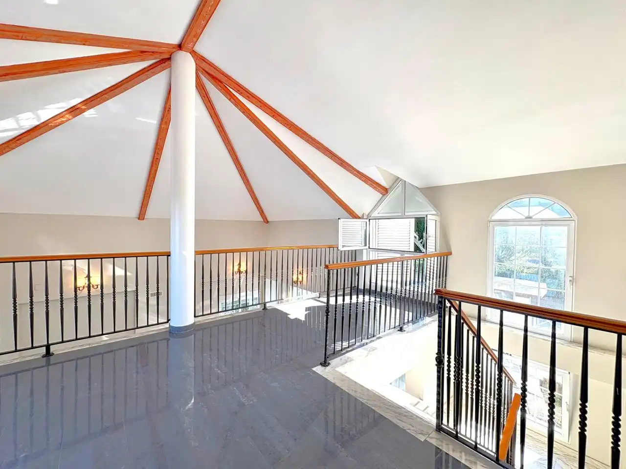 Casa o chalet en venta en Chiva con Aire acondicionado, Jardín privado y Terraza