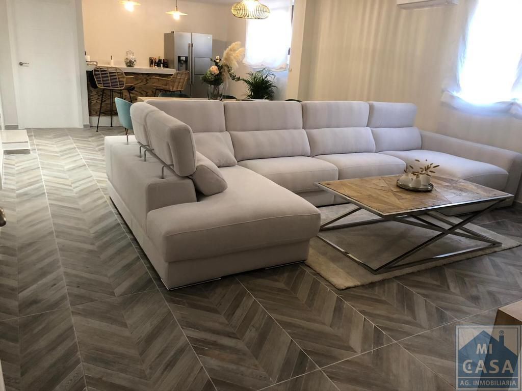 Sala d'estar de Casa o xalet en venda en Mérida amb Terrassa i Piscina