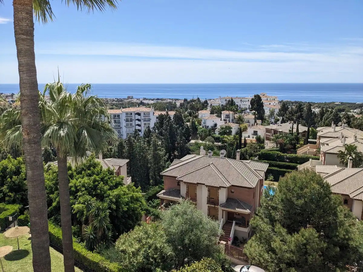 Vista exterior de Ático en venta en Mijas con Aire acondicionado, Calefacción y Terraza