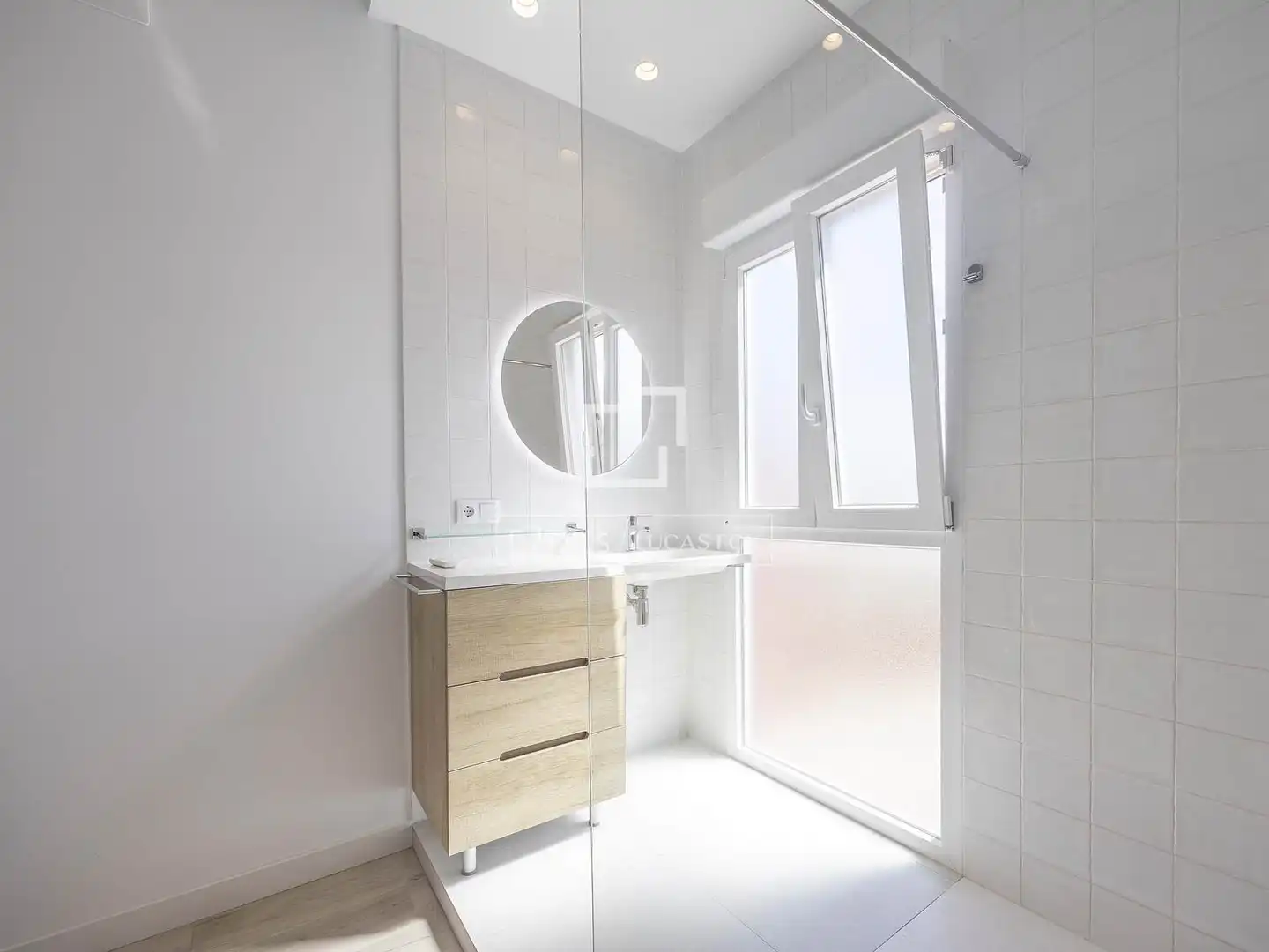 Flat with terrace to rent in L'Eixample, imagen 36