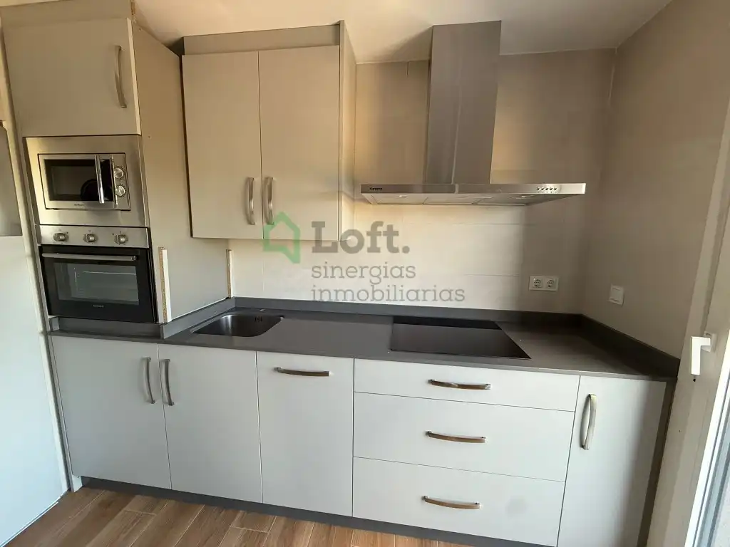 Apartament amb piscina de lloguer a Avenida Elvas, imagen 9