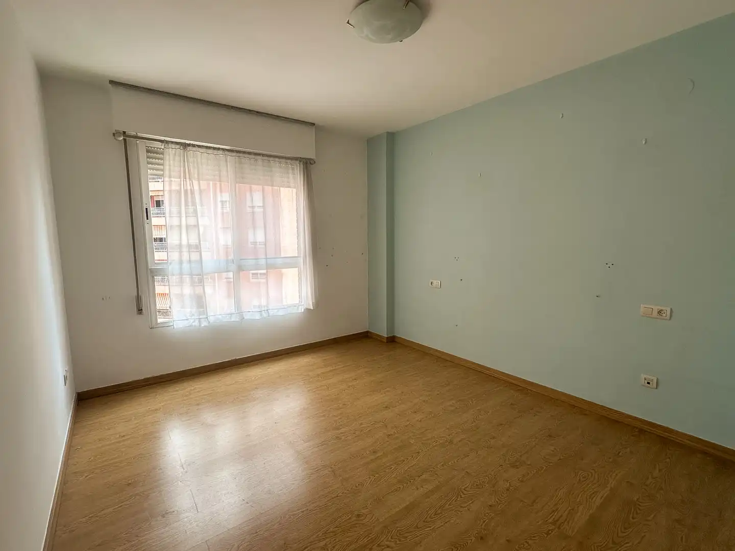 Schlafzimmer von Wohnung zum Verkauf in Castellón de la Plana / Castelló de la Plana mit Klimaanlage, Abstellraum und Balkon