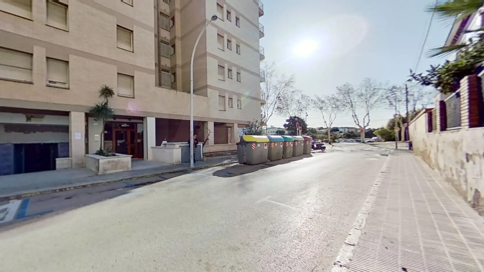 Vista exterior de Local en venta en Torredembarra