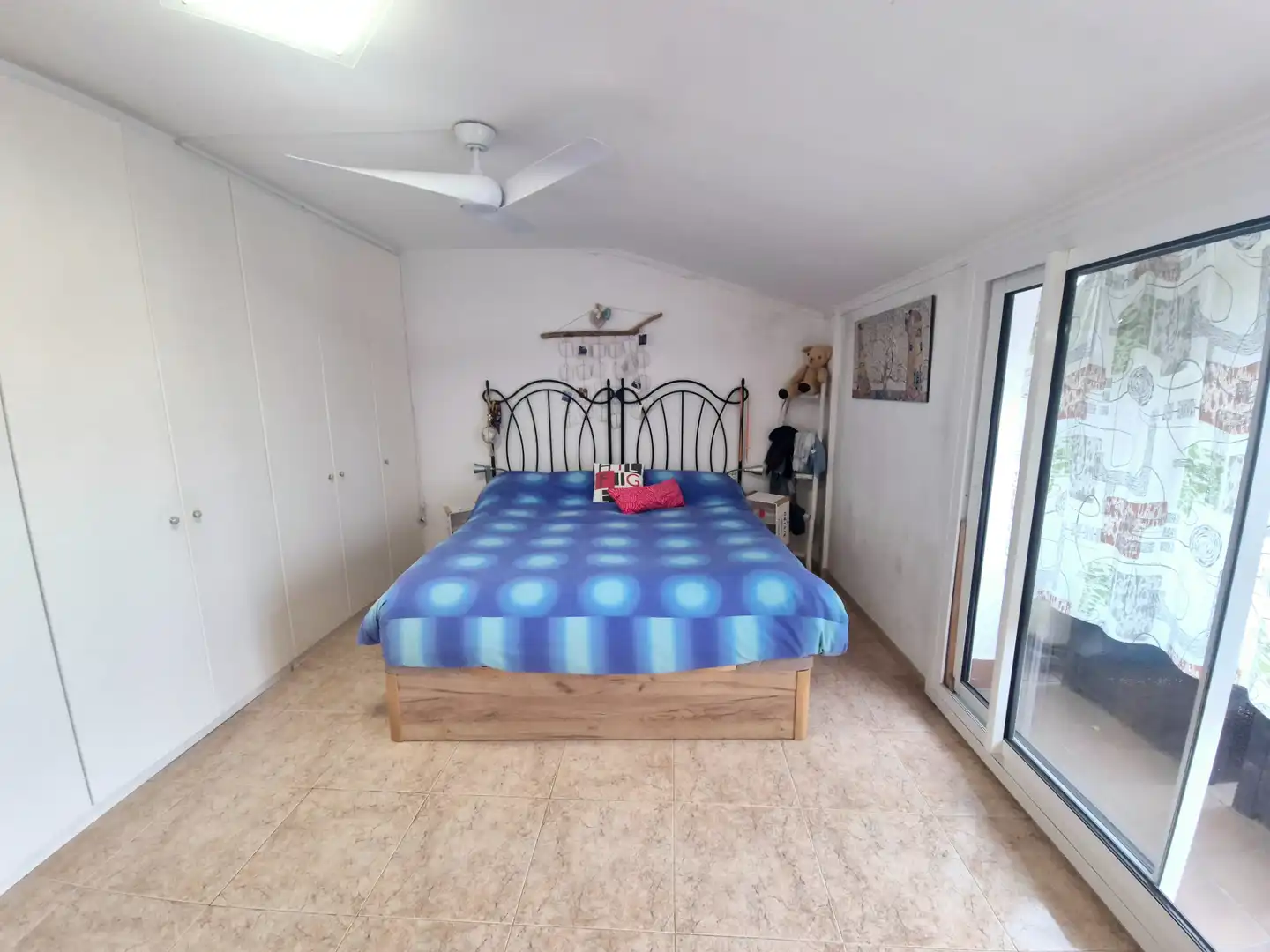 Habitación de Dúplex en venta en Malgrat de Mar con Aire acondicionado, Terraza y Amueblado