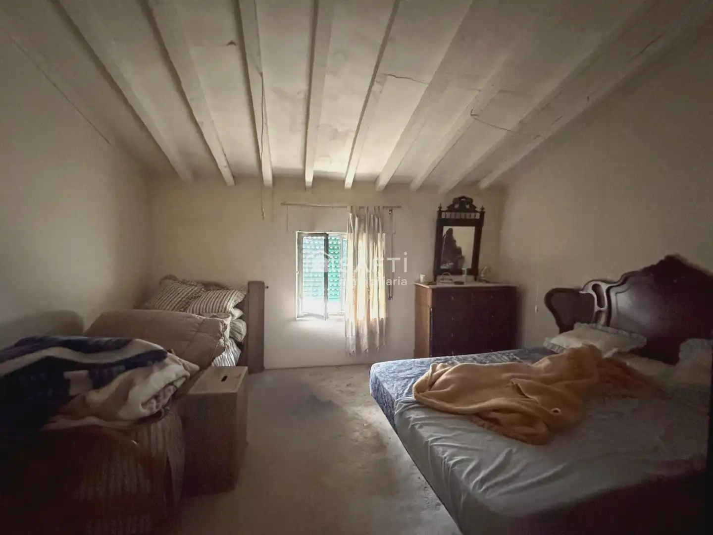 Habitación de Casa adosada en venta en Algueña con Terraza