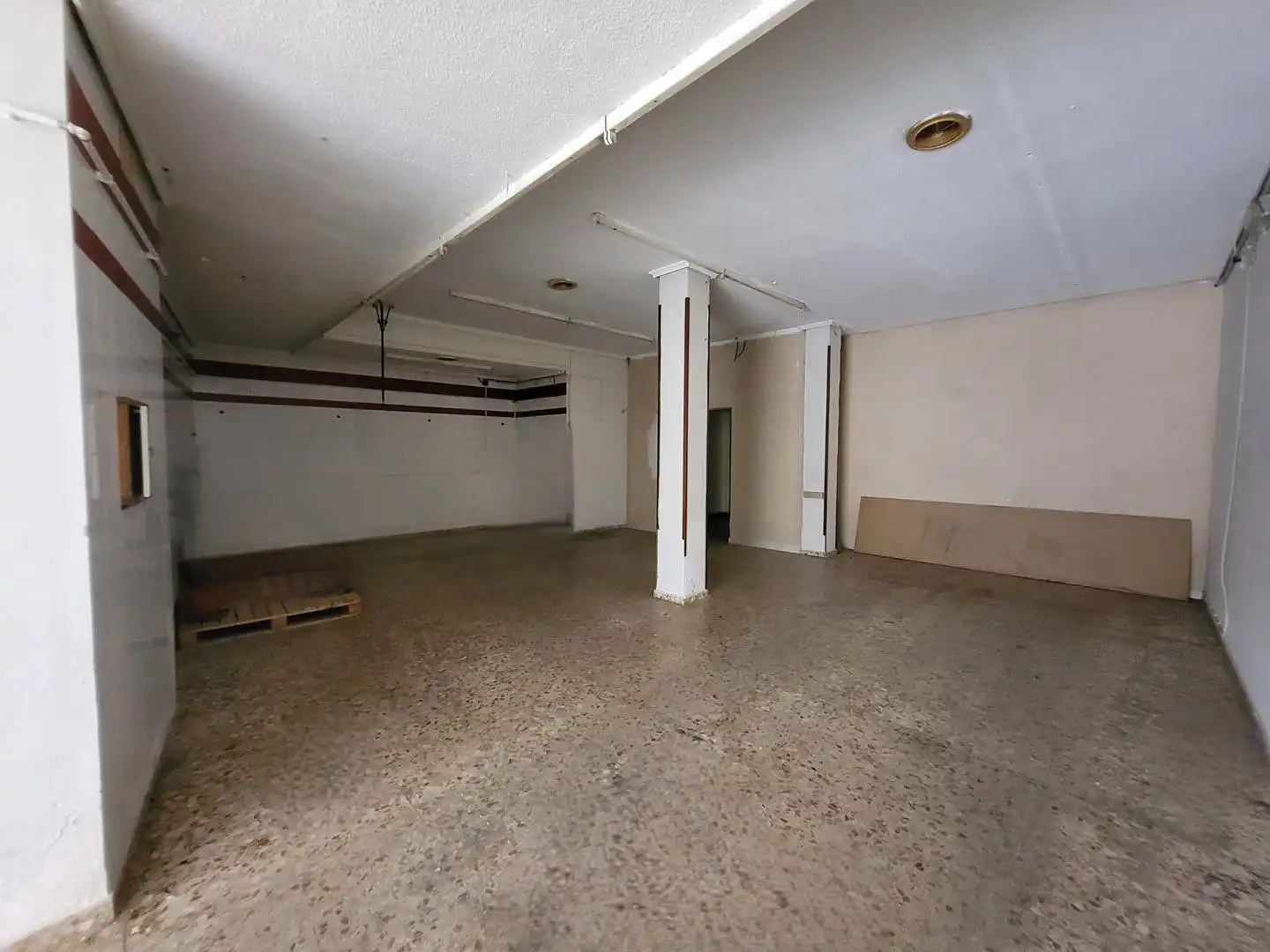Local en venta en San Clemente con Aire acondicionado