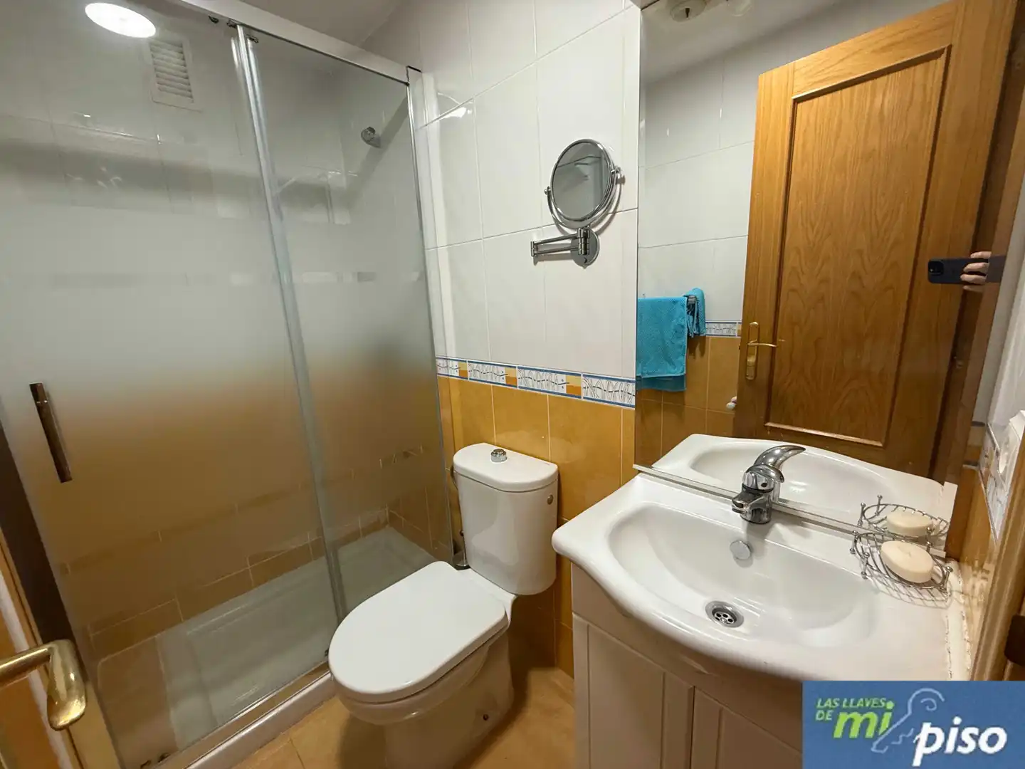 Bathroom of Flat for sale in Tudela de Duero  with Heating, Parquet flooring and Storage room