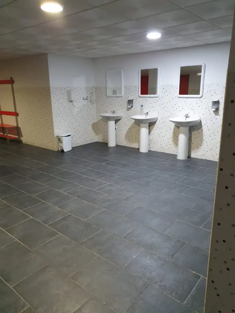 Baño de Piso en venta en Vícar con Aire acondicionado, Calefacción y Terraza