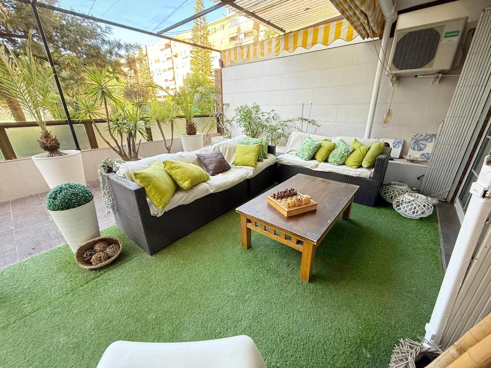 Terraza de Planta baja en venta en Málaga Capital con Aire acondicionado, Calefacción y Jardín privado