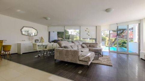 Un Oasis de Lujo en Meisho Hills: Villa Adosada con Piscina Privada y Vistas Espectaculares, imatge 2