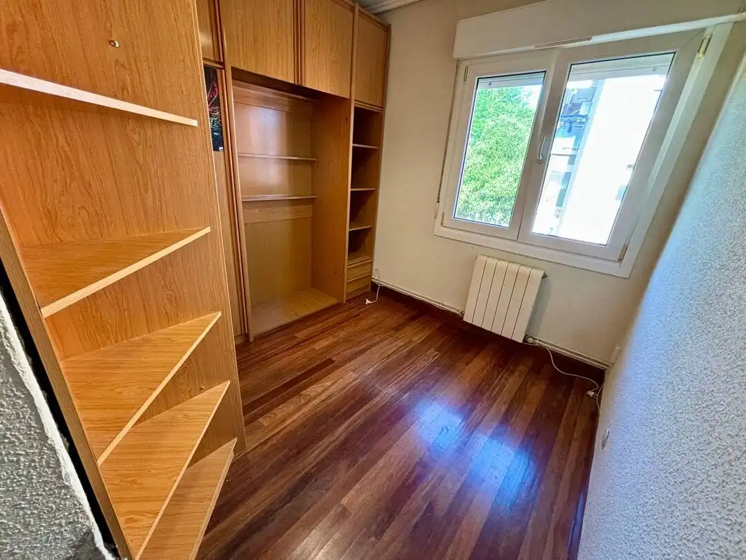 Piso en venta en Barrio de Arkotxa, Zaratamo