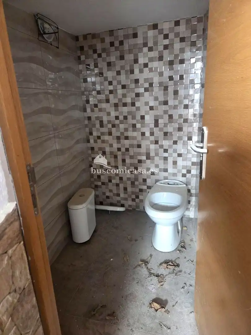 Bany de Casa adosada en venda en Jaén amb Terrassa i Balcó