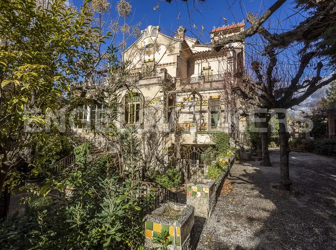 Vista exterior de Casa o xalet en venda en La Garriga amb Calefacció, Jardí privat i Terrassa
