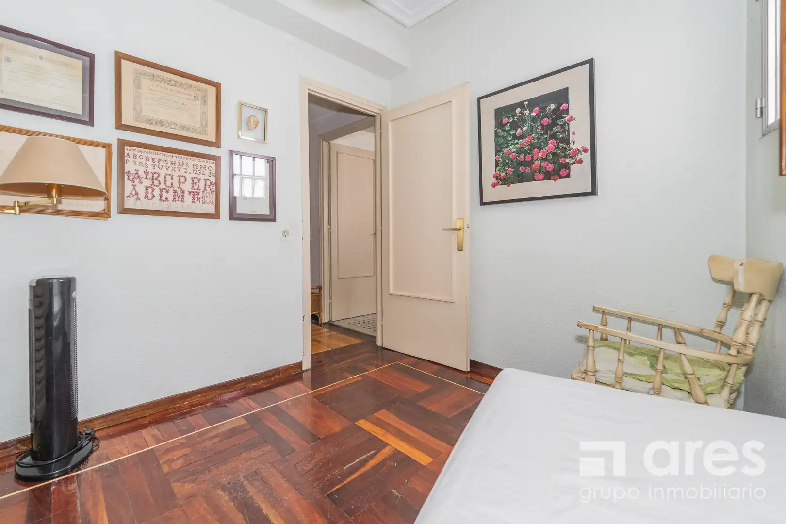 Schlafzimmer von Wohnung zum Verkauf in Madrid mit Heizung