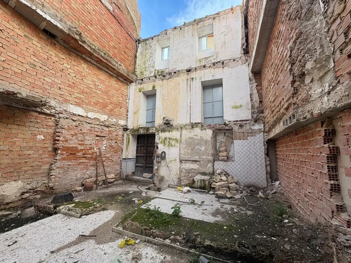Vista exterior de Residencial en venta en Jaén