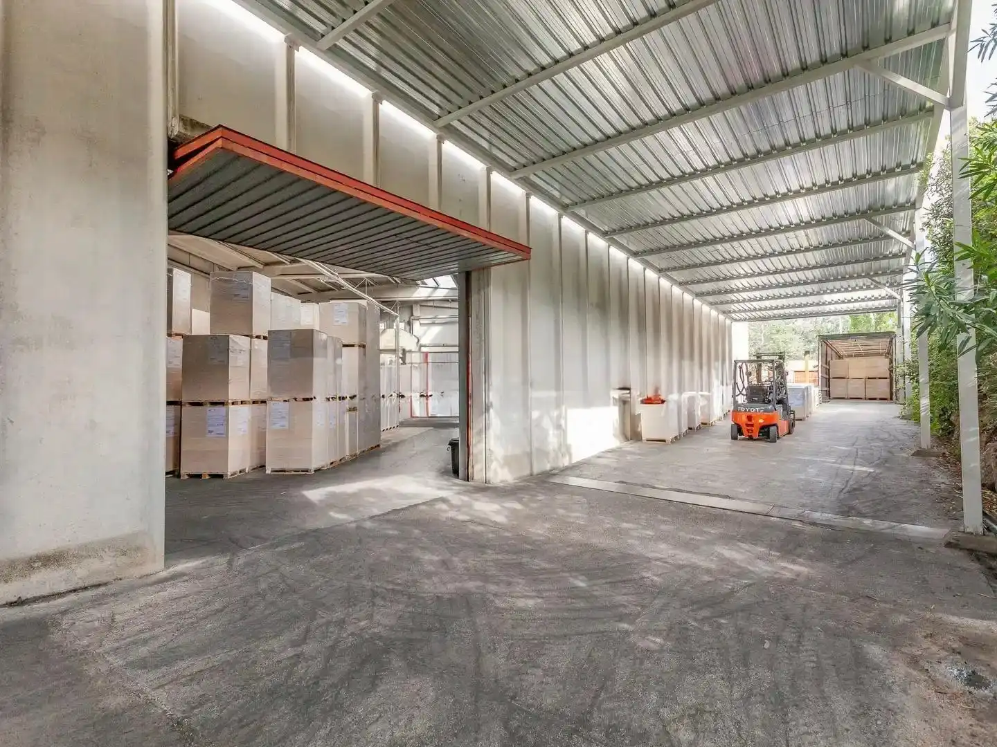 Nave industrial en venta en Sant Feliu de Codines